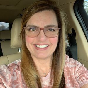 Meet your Posher, Mary jo